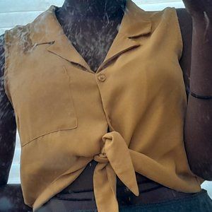 ShineStar medium short sleeve mustard yellow top